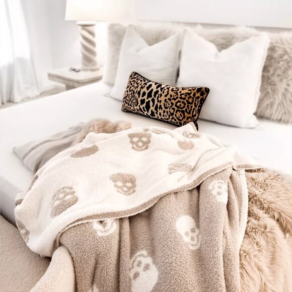 Brand New The Styled Collection x Tia Booth buttery receiving blanket 40”x40” - Picture 3 of 3